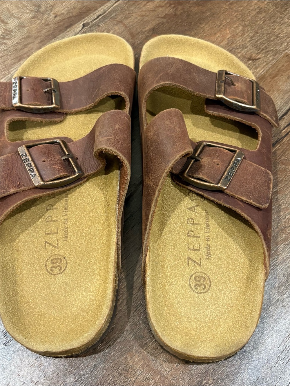 Zeepar Brown Suede Double-Buckle Slide Sandals
